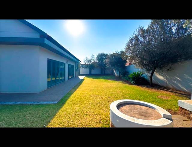 4 BEDROOM HOUSE FOR SALE IN MIDSTREAM RIDGE